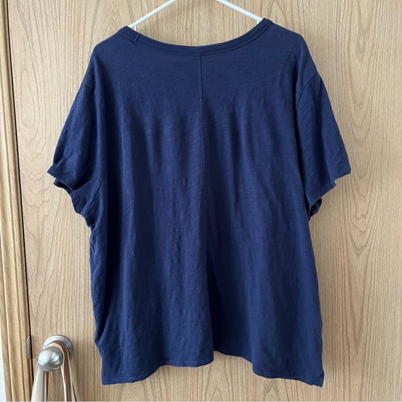 Old Navy Blue & Green Striped T-Shirt 100% Cotton - Picture 2 of 7